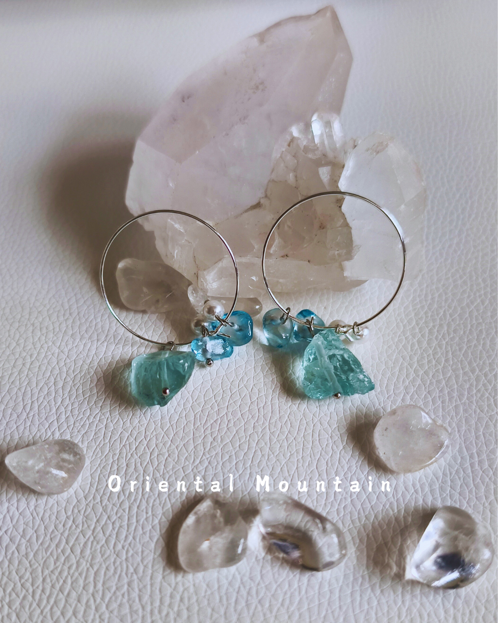 Blue Quartz Crashed Stone Earring